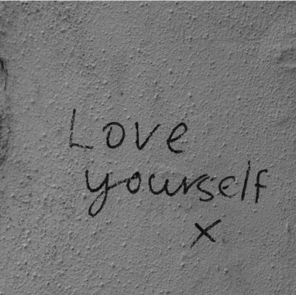 Meet your Posher - Picture 1 of 1